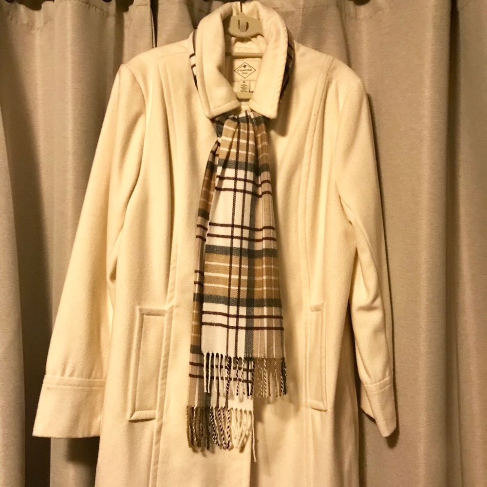 St. John’s Bay Womens winter coat size XL